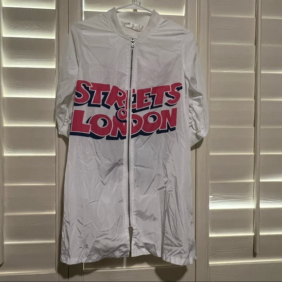 Streets of London Zip Shirt - Picture 2 of 4